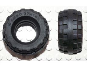 black tire 37x18r